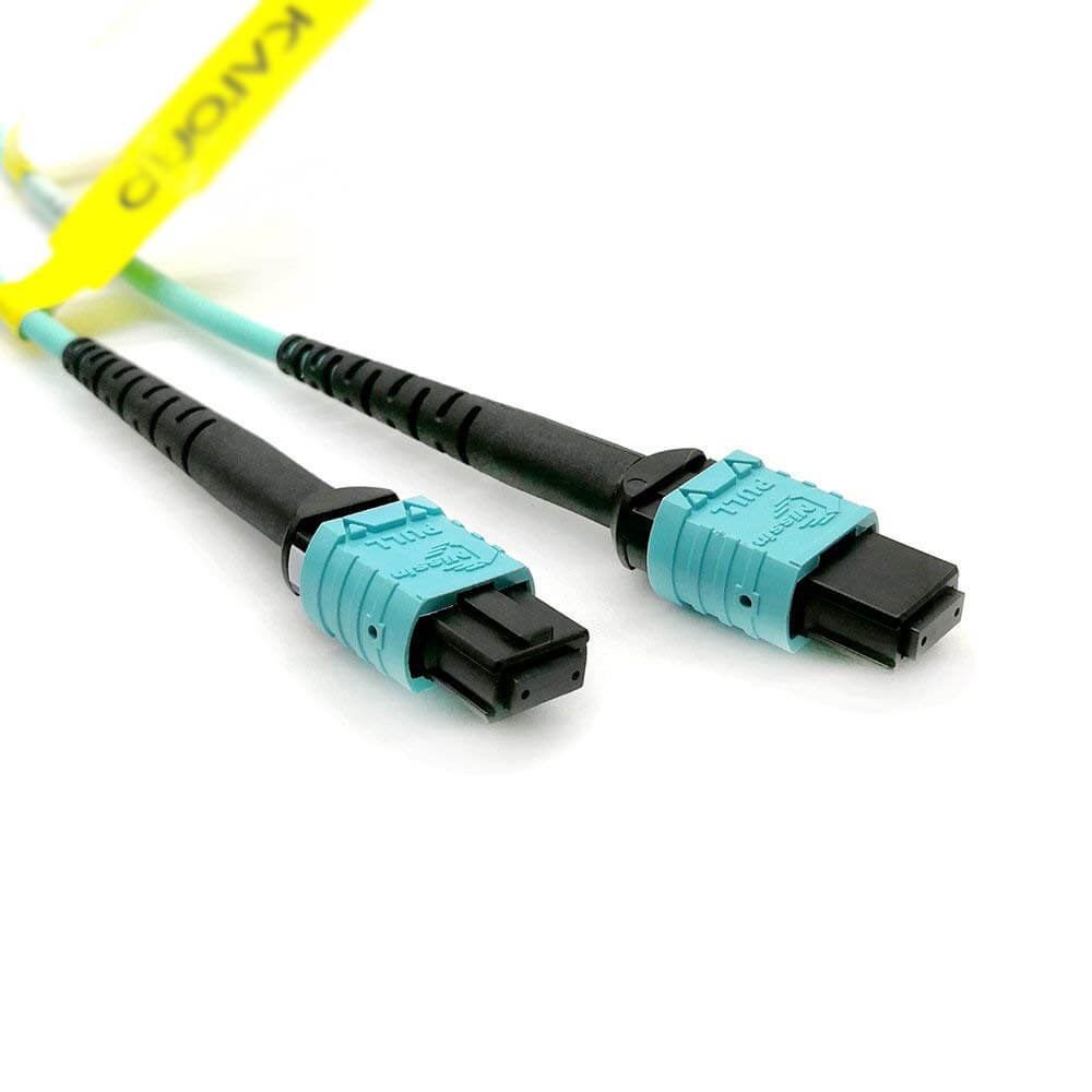 Type B 20m MPO Male to MPO Female Fiber Patch Cable 24 Fibers OM3 50/125 Multimode Trunk Cable 